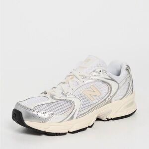 New Balance 530 Sneakers